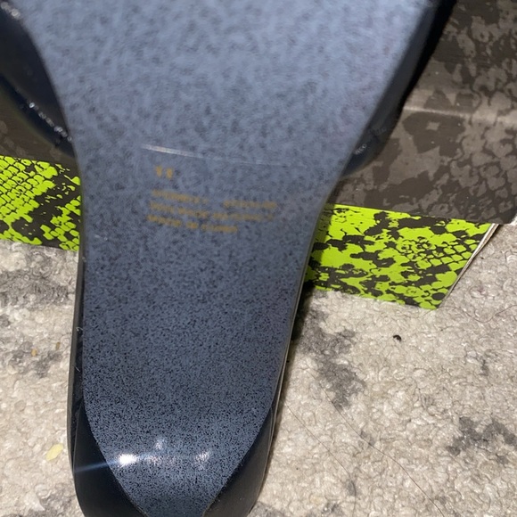 Cape Robbin Stitch Quilted High Heels, Sz. 11 - Picture 5 of 6